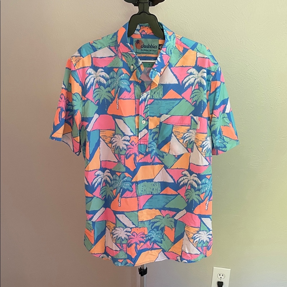 Chubbies Men's Vibrant Geometric Palm Shirt - Blue, Pink, Orange